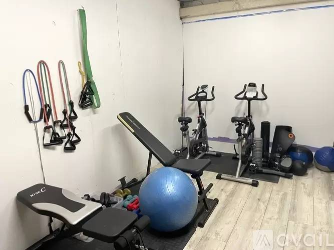 Property Image 8
