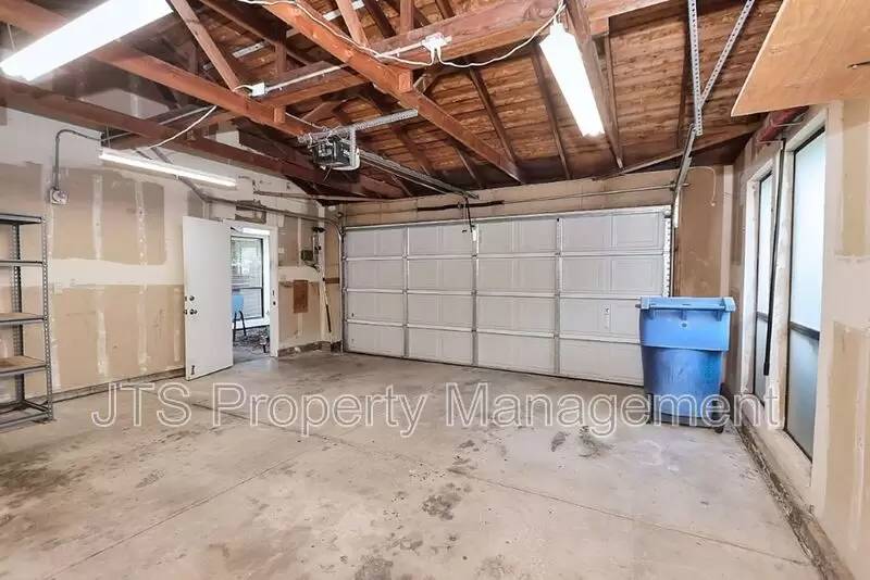 Property Image 85