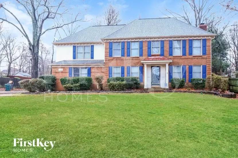 Property Image 1