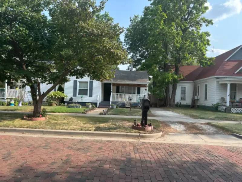 Property Image 1