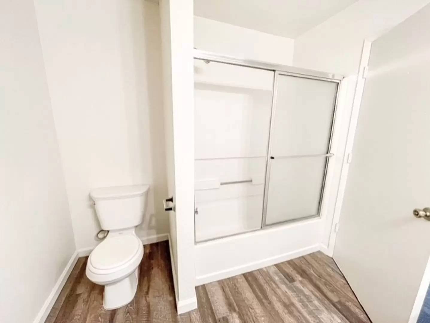 Property Image 100