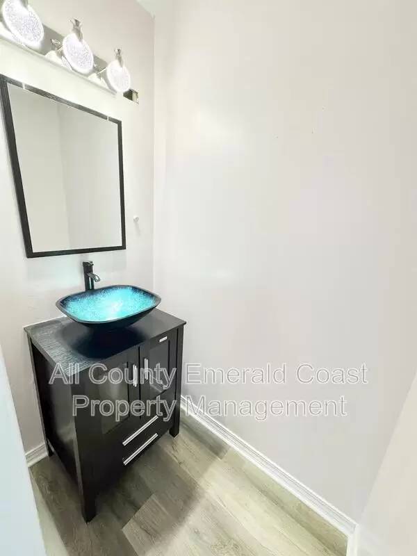 Property Image 80