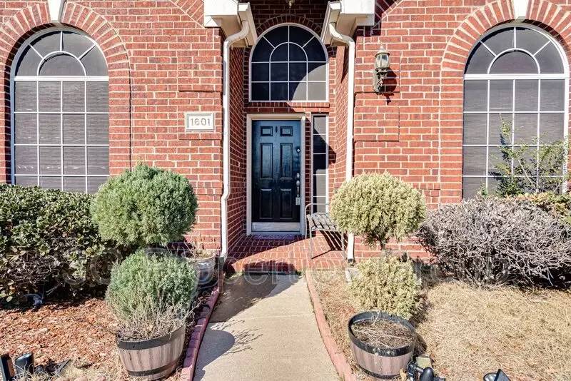Property Image 4