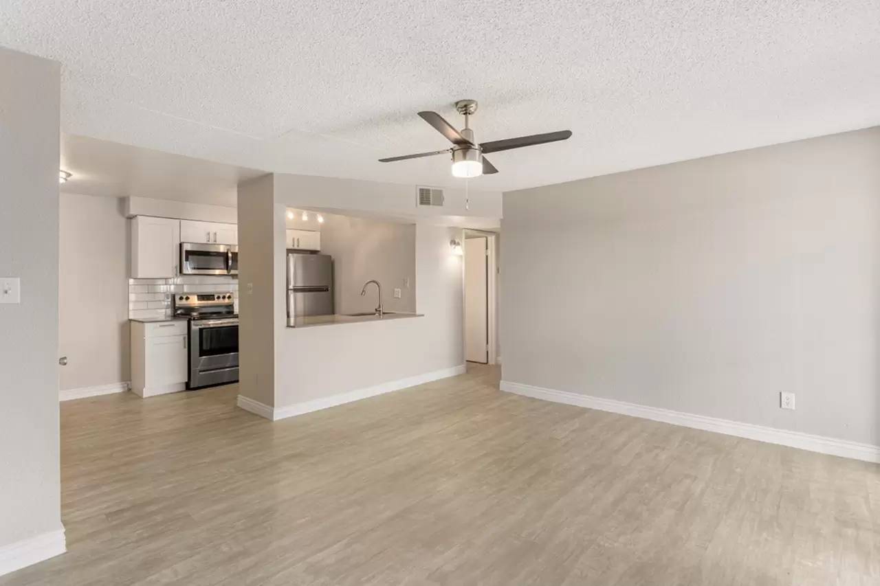 Property Image 98