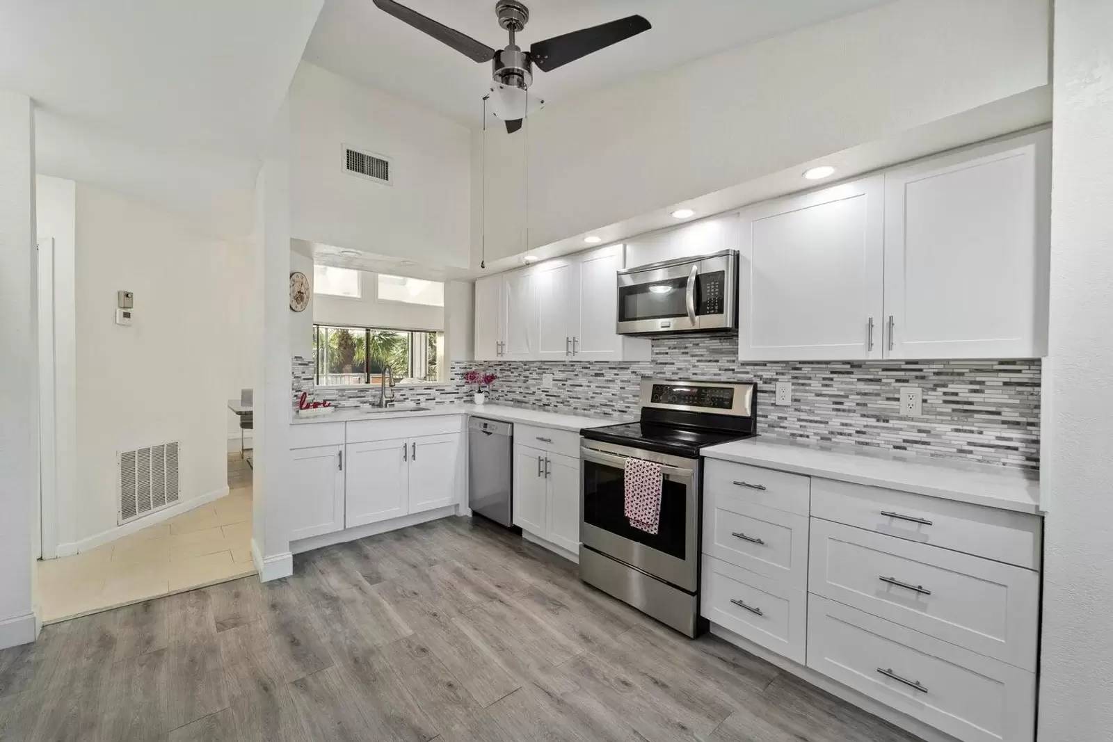 cover background