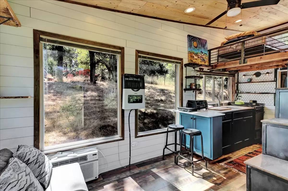 Property Image 61