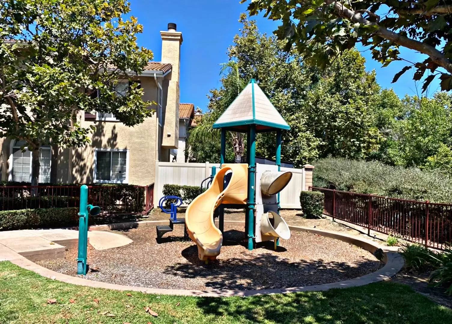 Property Image 11