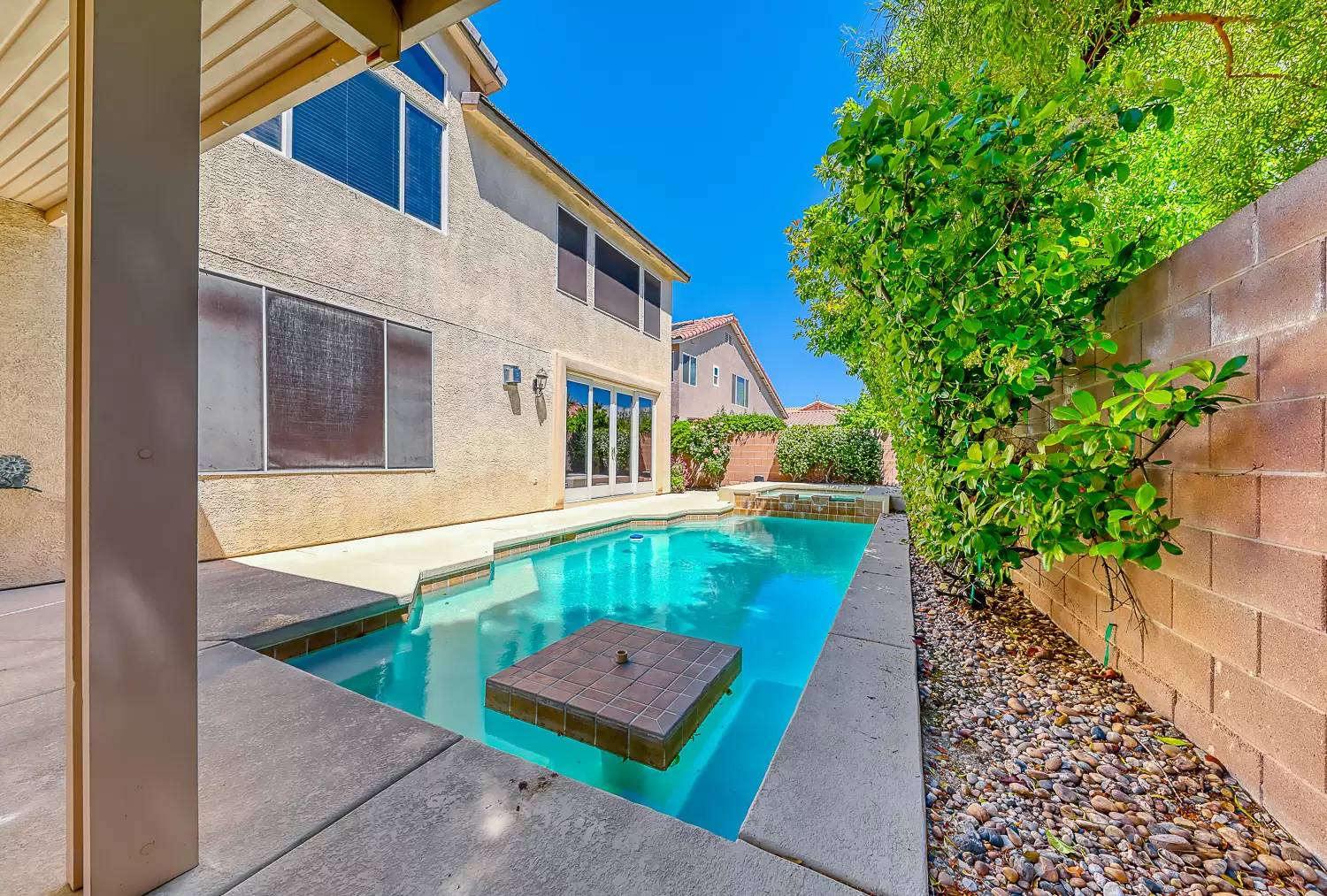 Property Image 43