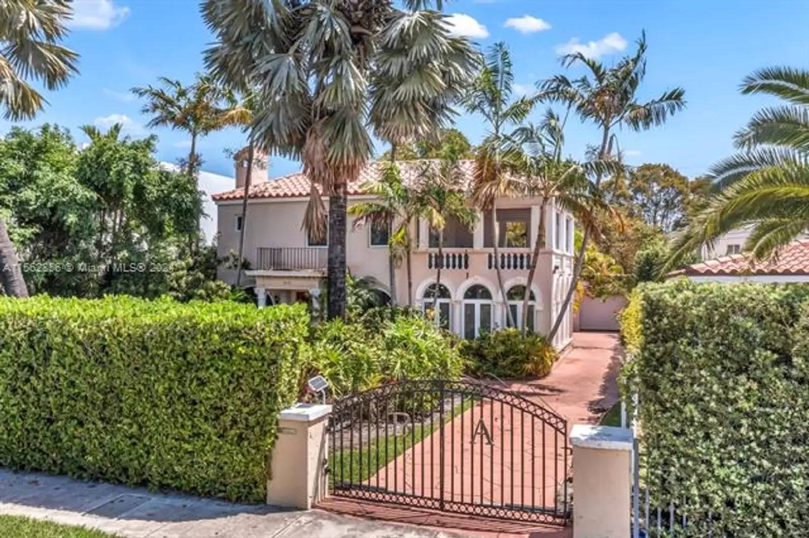 Property Image 4