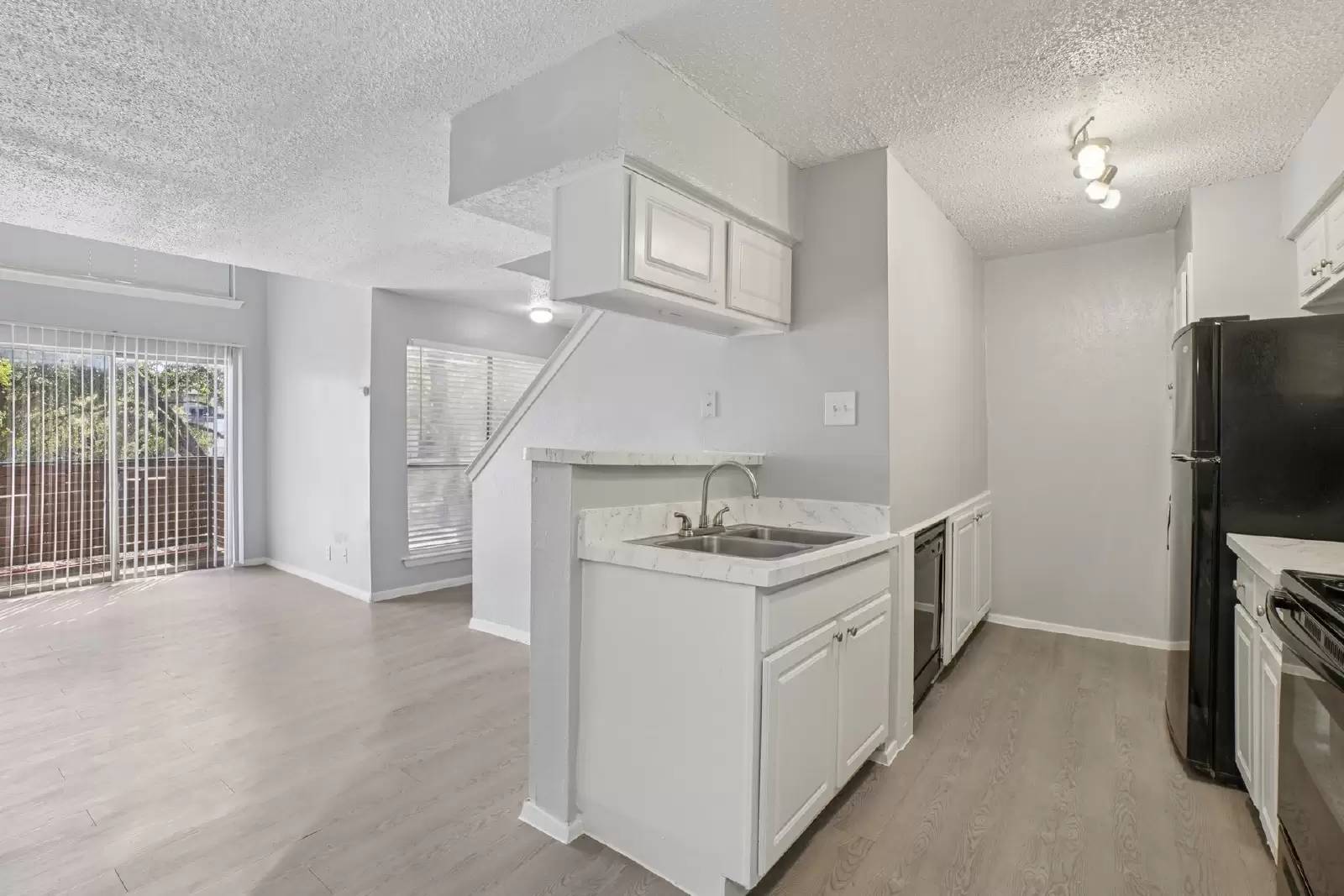 Property Image 107
