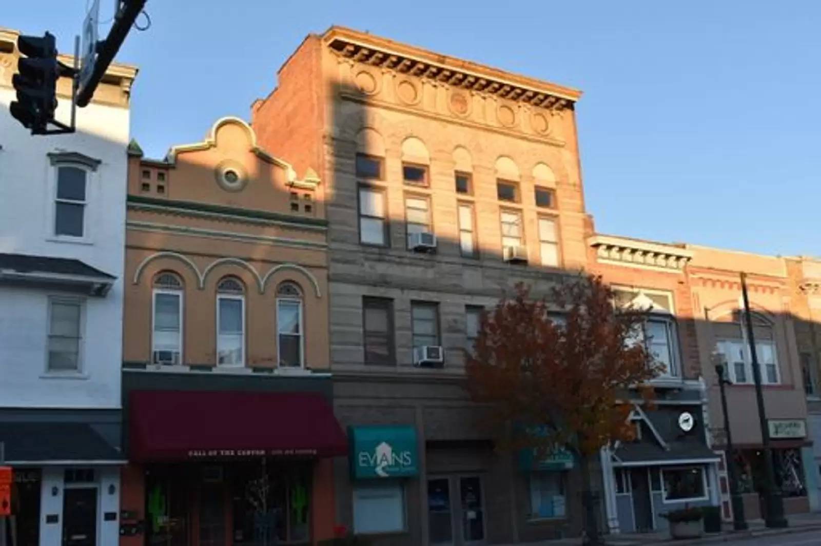 Property Image 4