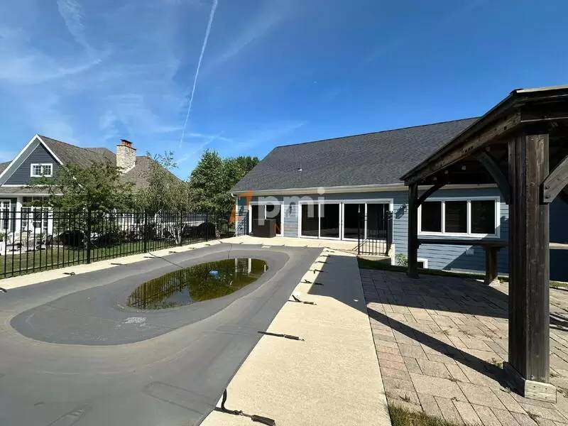 Property Image 63