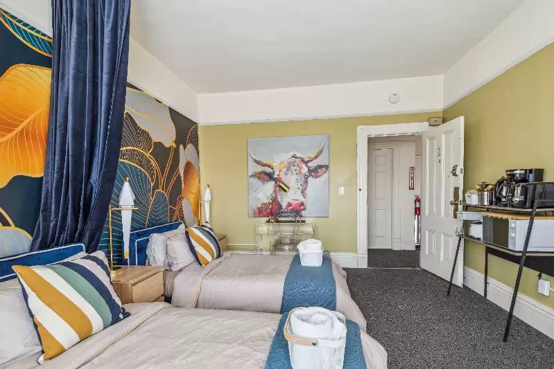 Property Image 9