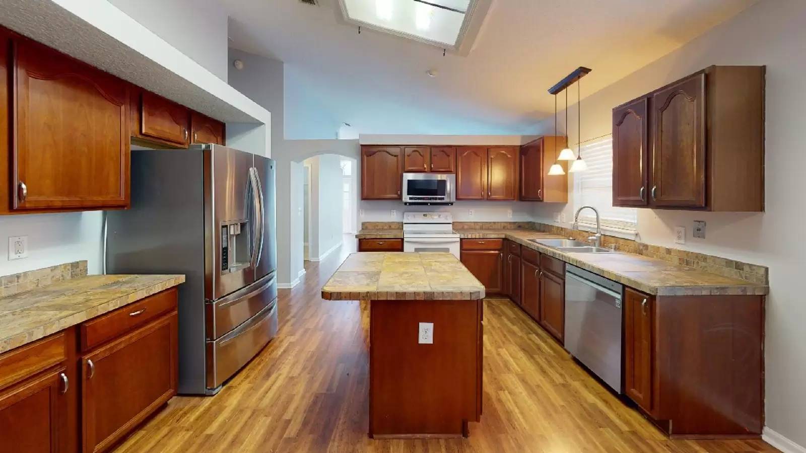 Property Image 8