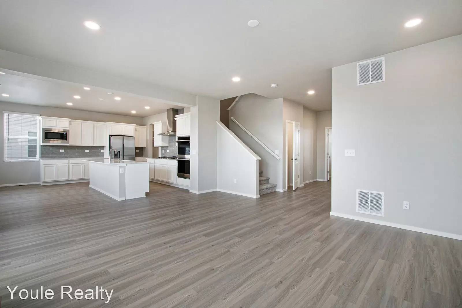 Property Image 94