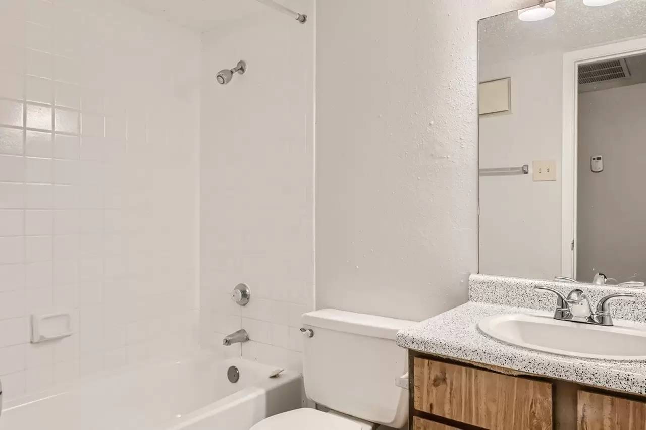 Property Image 116