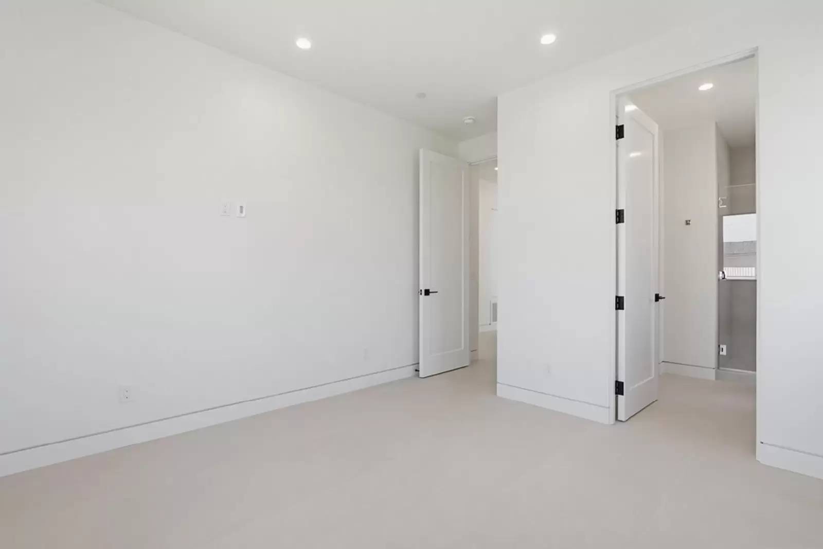 Property Image 82