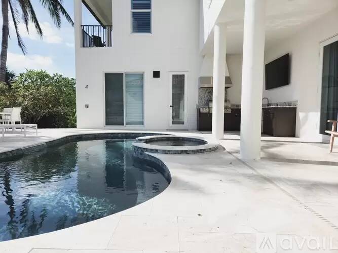 Property Image 76