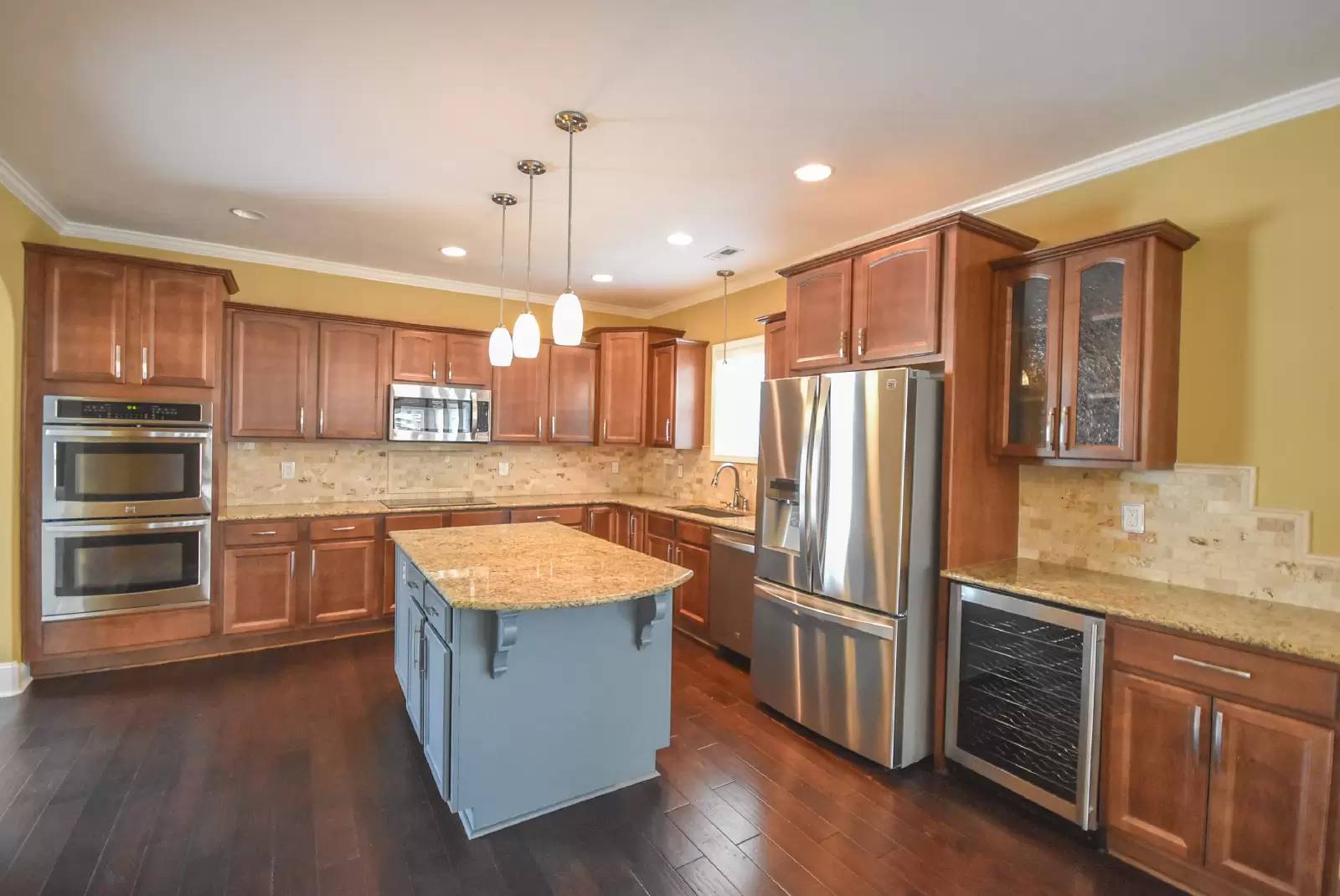Property Image 6
