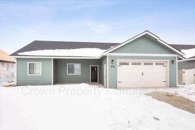 Main picture of 4066 Snowberry Ave