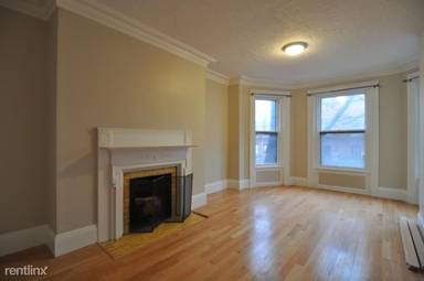 Main picture of 42 Fenway