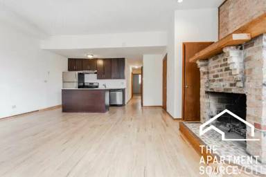 Main picture of 2519 N Lincoln Ave