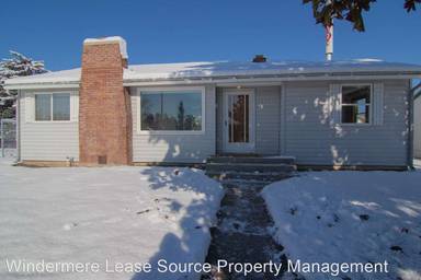 Main picture of 2726 W Crown Ave