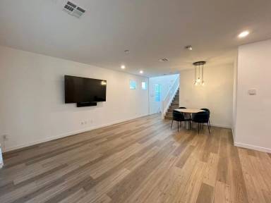 Main picture of 12388 Ferry Glide Ave