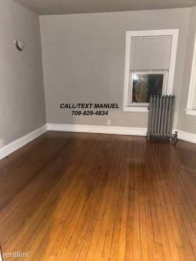 Main picture of 7549 S Kenwood Ave