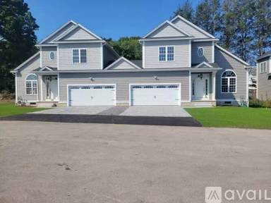 Main picture of 6 Kiara Dr