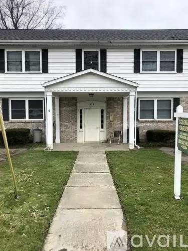 Main picture of 430 Spring St