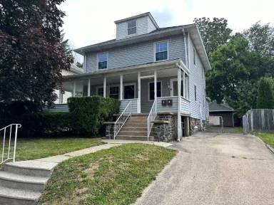 Main picture of 2018 Englewood Ave