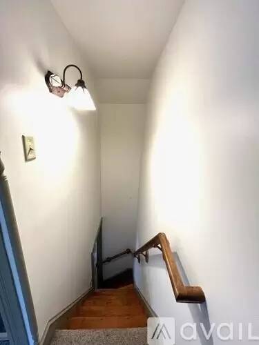Main picture of 314 New Holland Ave