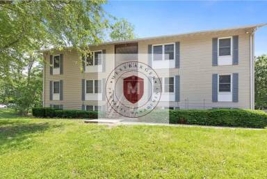 Main picture of 300 NW Vesper St