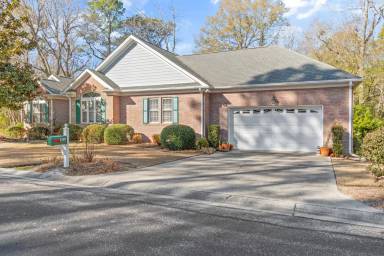 Main picture of 1187 Woodbridge Ln SE