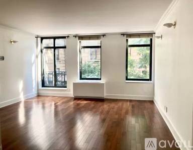 Main picture of 222 Riverside Dr
