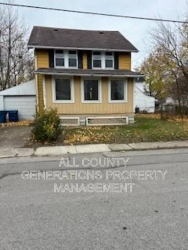 Main picture of 319 W 18th St