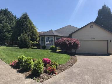 Main picture of 2558 NW Norwood Pl