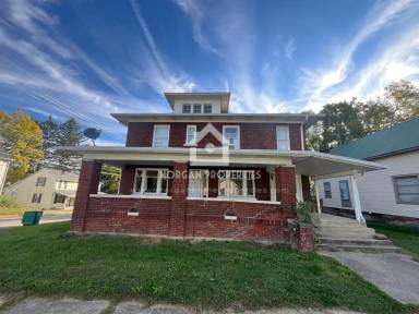 Main picture of 1105 Spring St