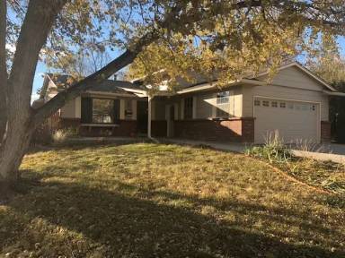 Main picture of 7449 S Tamarac Ct