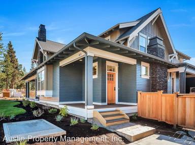 Main picture of 1671 NW William Clark St