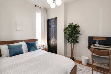 Main picture of 1701 New Jersey Ave NW