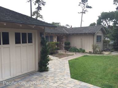 Main picture of 2984 Bird Rock Rd