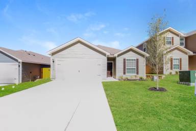 Main picture of 26836 Steinbeck Dr