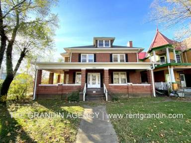 Main picture of 1306 Patterson Ave SW