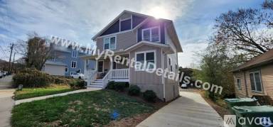 Main picture of 39 E Chestnut St