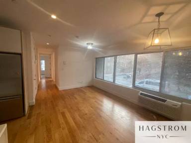 Main picture of 1967 Bedford Ave