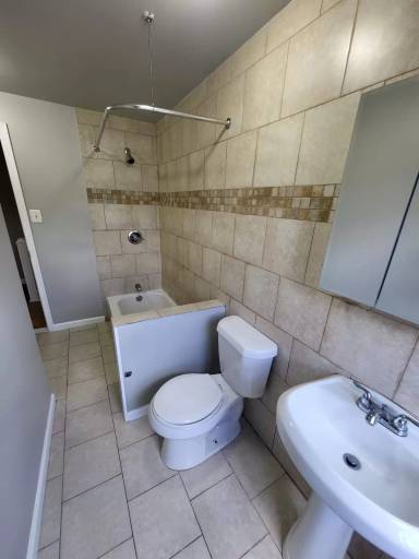 Main picture of 109 W Logan St