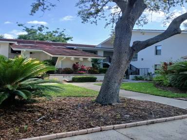 Main picture of 300 S Florida Ave