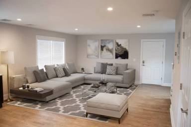 Main picture of 28 N Taylor Ave